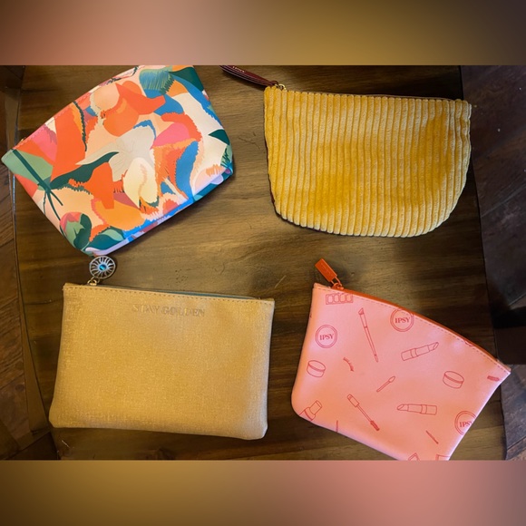 ipsy Handbags - (3/$15) Bundle of 4 Ipsy New Make up Bags